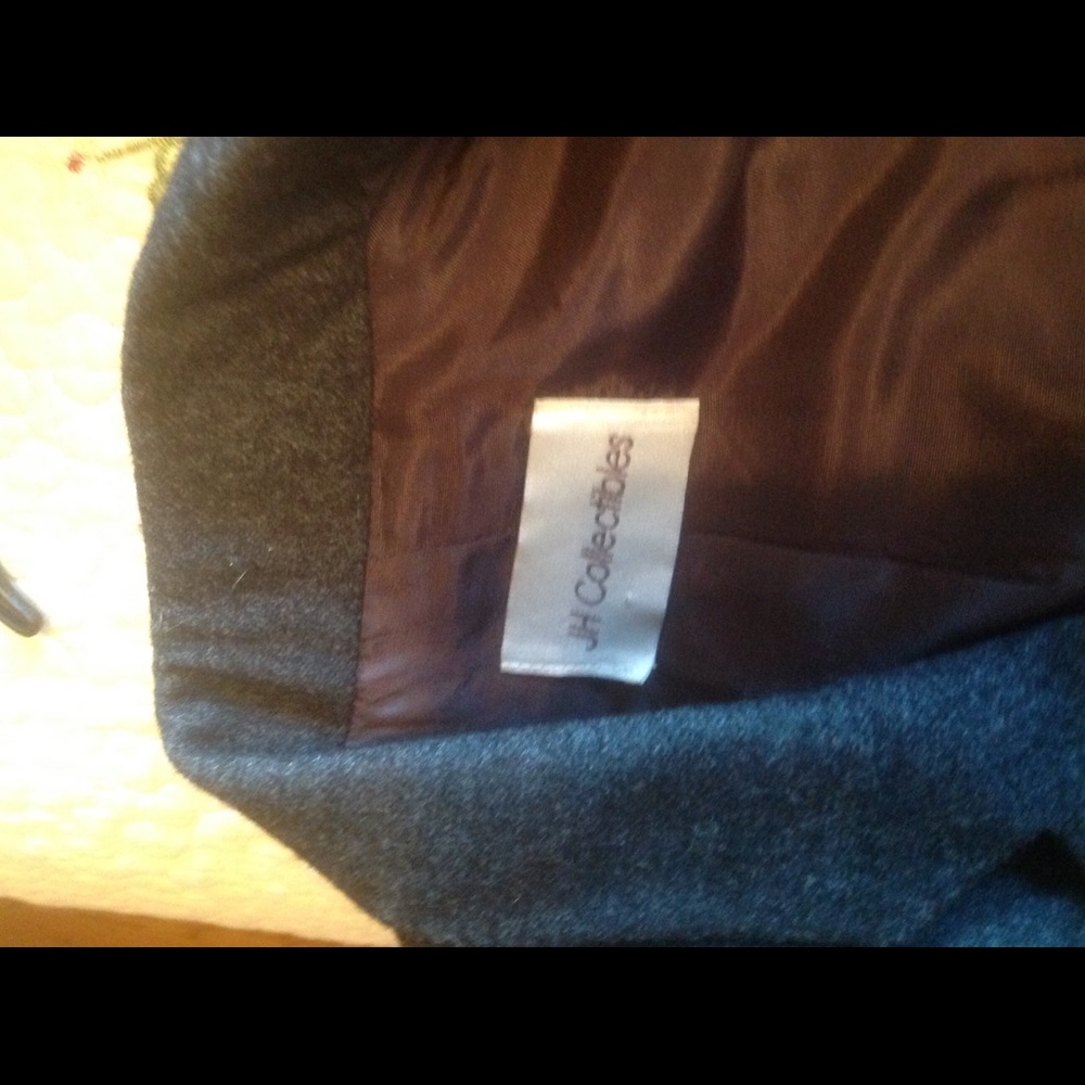 Wool suit - Picture 3 of 4